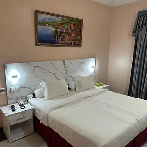 3* Hotel Fleur De Lys Almadies