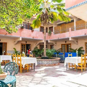 3* Hotel Casa Mara